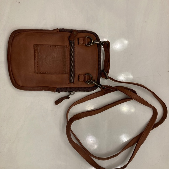 Harbor second crossbody wallet. New - Never Used!! - Picture 2 of 3
